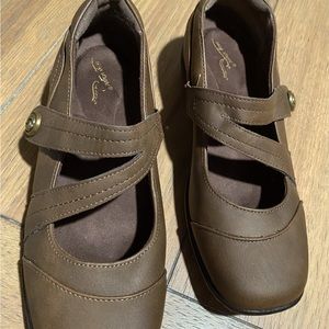 Easy Street Mary Janes